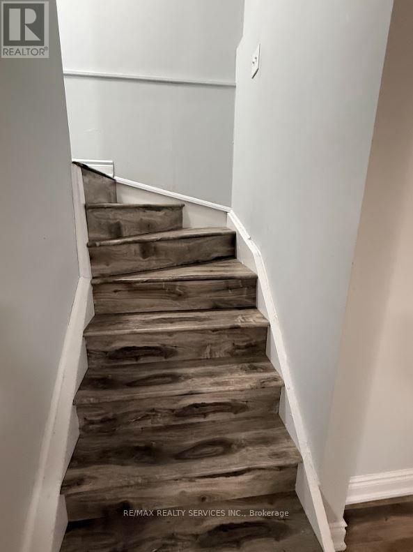 60 Culture Crescent, Brampton, Ontario  L6X 5A2 - Photo 18 - W12669230