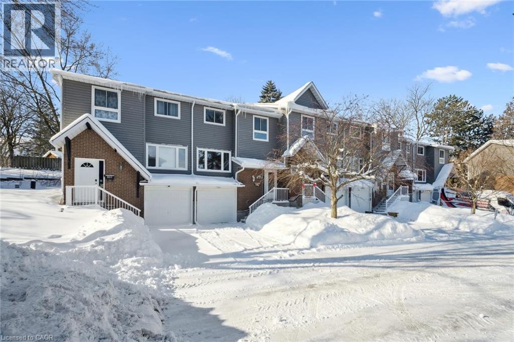 297 Bluevale Street N Unit# E, Waterloo, Ontario  N2J 4H6 - Photo 1 - 40799389