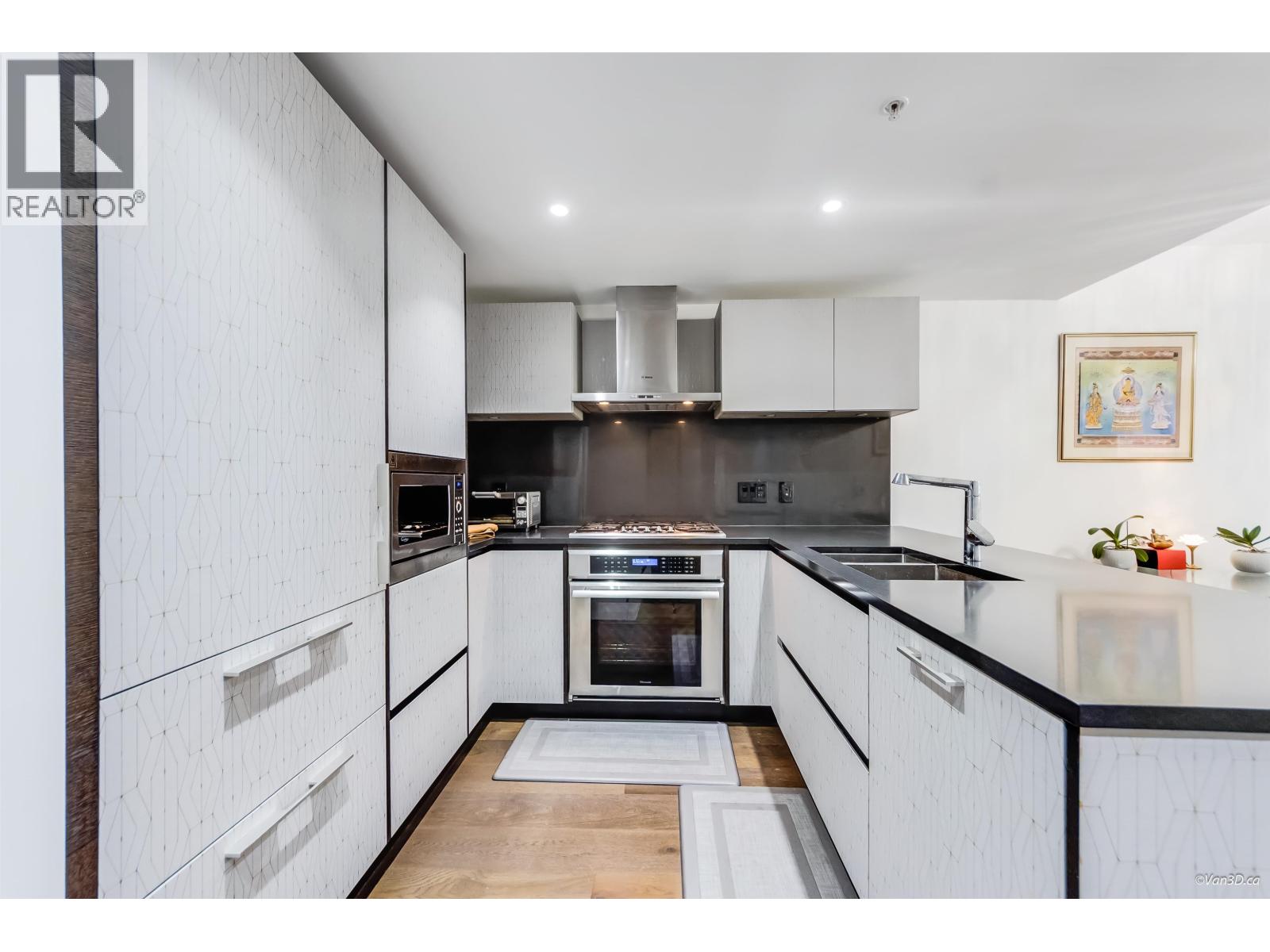 305 1571 W 57th Avenue, Vancouver, British Columbia V6P 0H7 - Photo 4 - R3081862