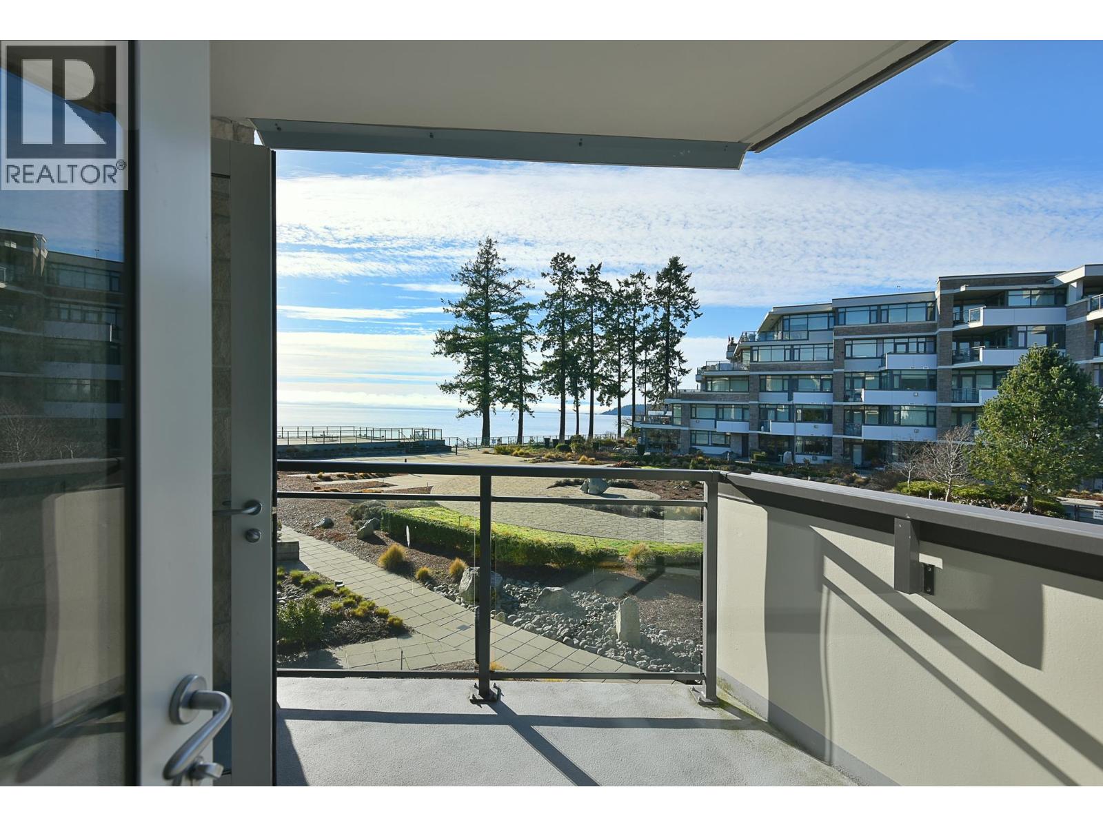 306 5665 Teredo Street, Sechelt, British Columbia  V7Z 0J2 - Photo 19 - R3081865