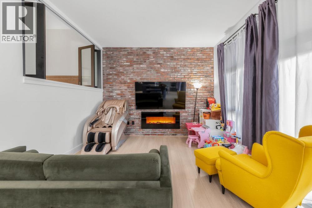 101 220 Salter Street, New Westminster, British Columbia  V3M 0H4 - Photo 8 - R3081879