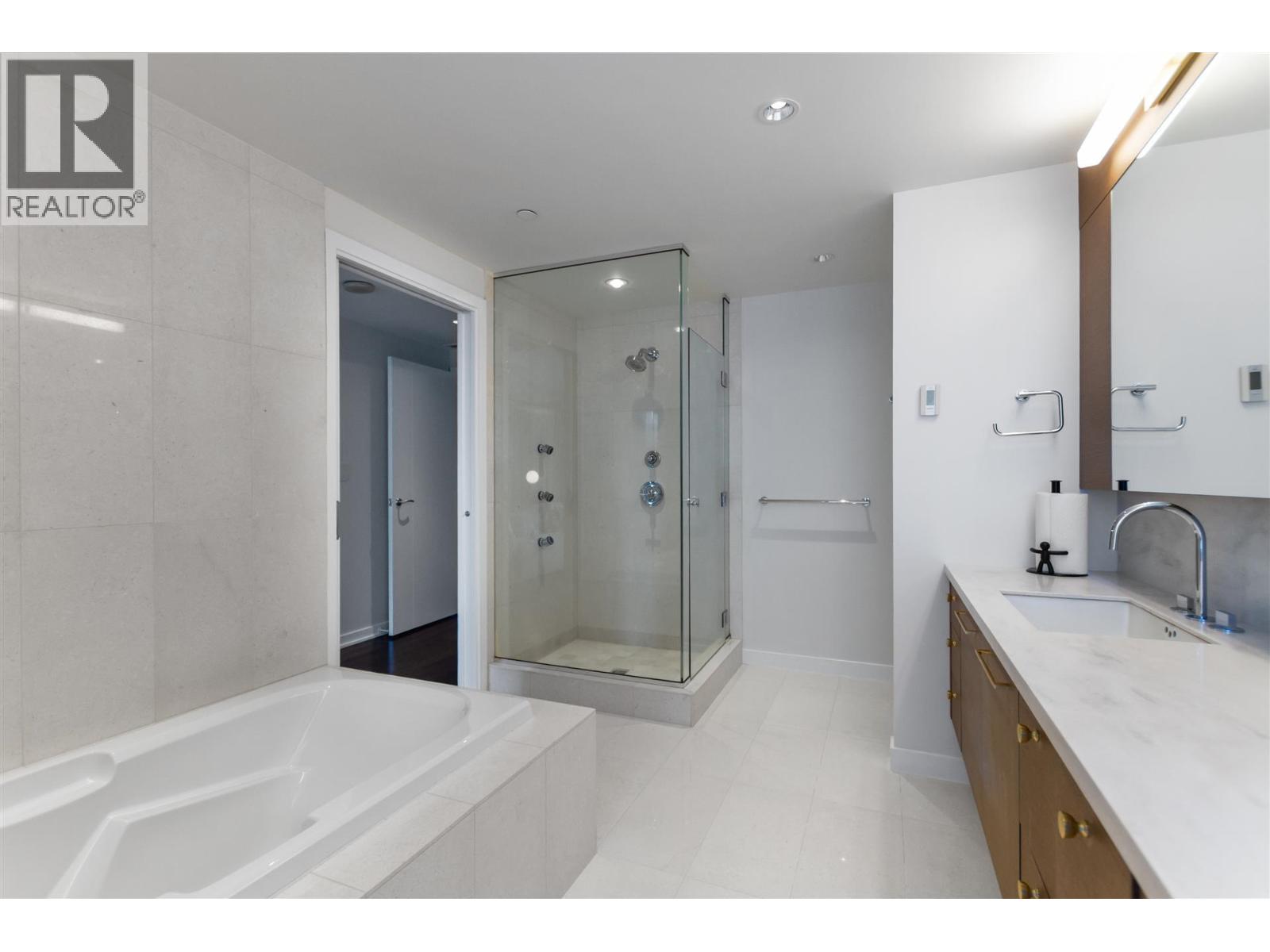 1902 1169 W Cordova Street, Vancouver, British Columbia  V6C 3T1 - Photo 13 - R3081914