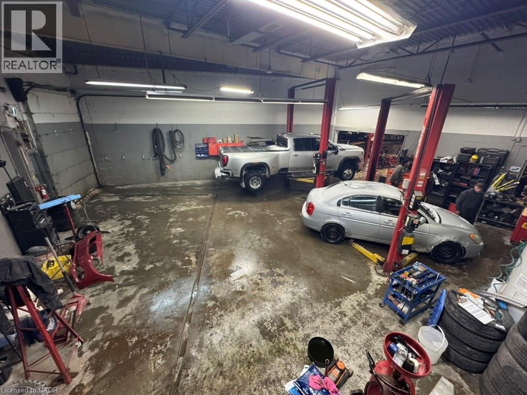 1659 Victoria Street N, Kitchener, Ontario  N2B 3E6 - Photo 24 - 40799050