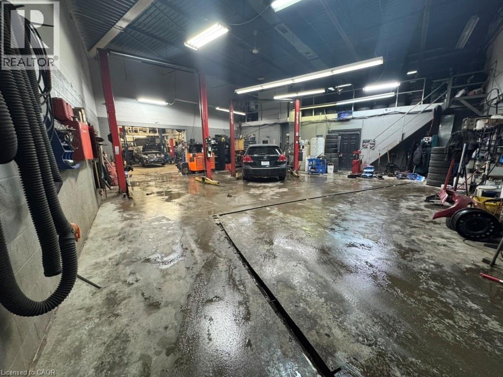 1659 Victoria Street N, Kitchener, Ontario  N2B 3E6 - Photo 18 - 40799050