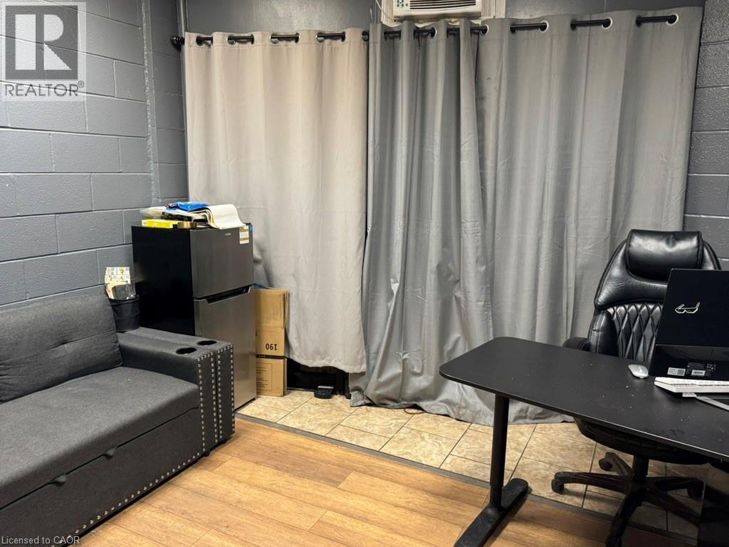 1659 Victoria Street N, Kitchener, Ontario  N2B 3E6 - Photo 9 - 40799050