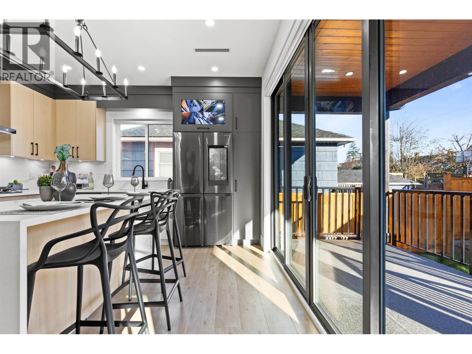 218 Osborne Avenue, New Westminster, British Columbia  V3L 1Y8 - Photo 10 - R3081859