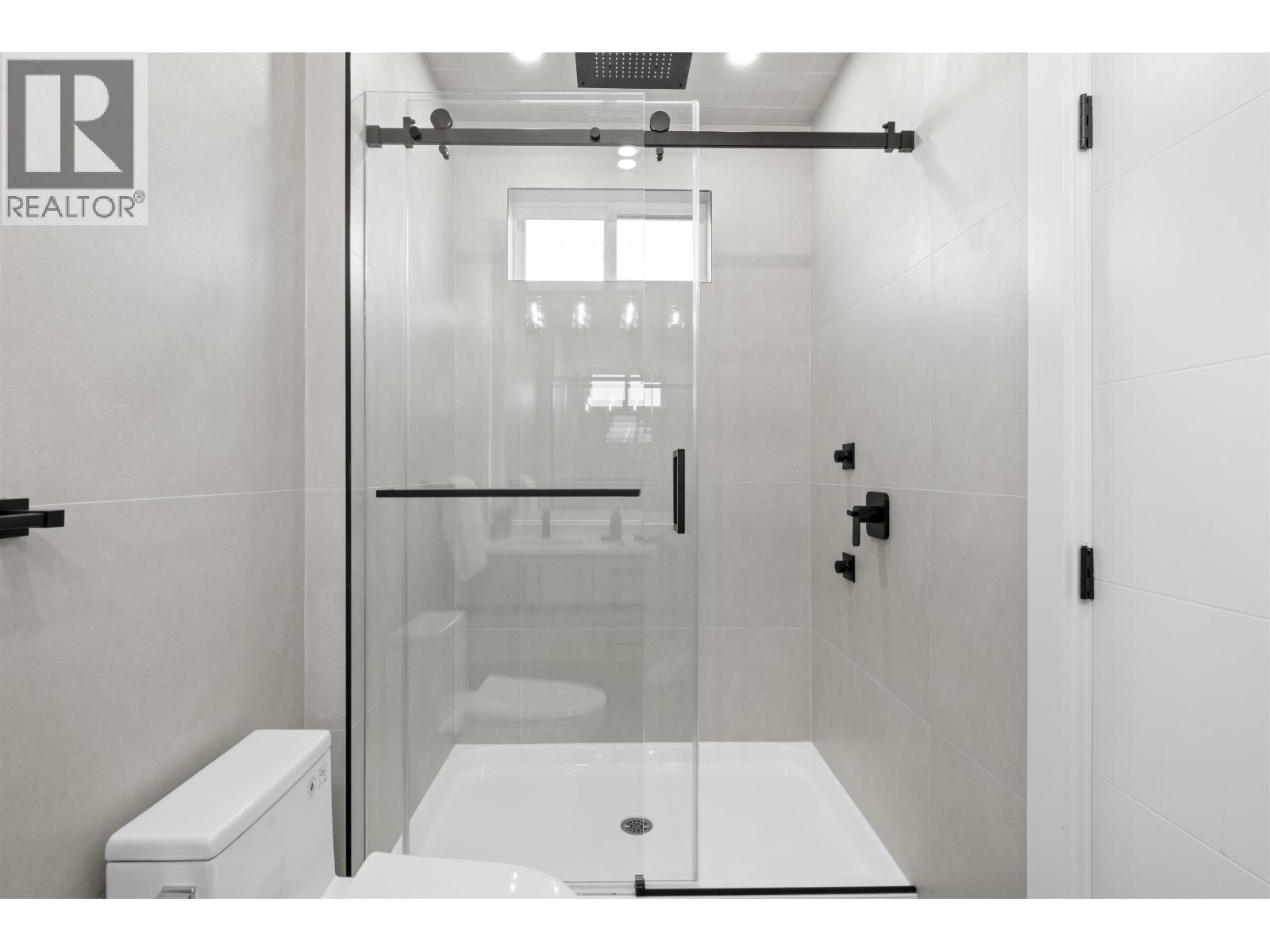 218 Osborne Avenue, New Westminster, British Columbia  V3L 1Y8 - Photo 30 - R3081859