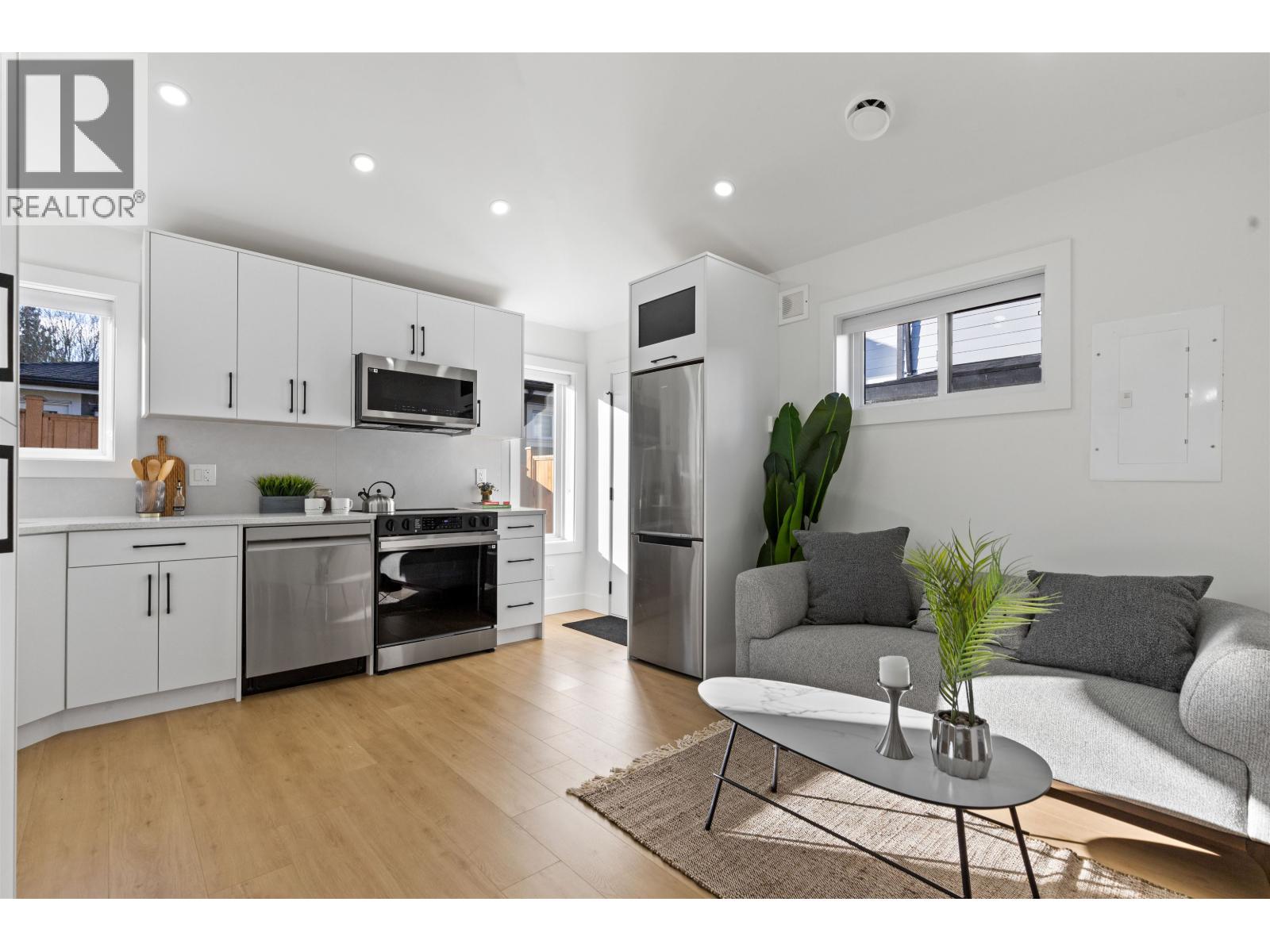 218 Osborne Avenue, New Westminster, British Columbia  V3L 1Y8 - Photo 32 - R3081859