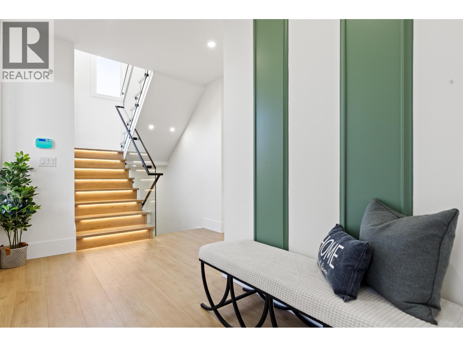 218 Osborne Avenue, New Westminster, British Columbia  V3L 1Y8 - Photo 4 - R3081859