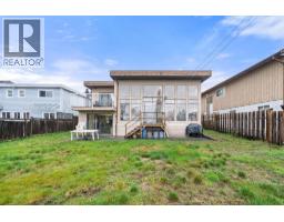 741 E 14TH STREET, North Vancouver, British Columbia