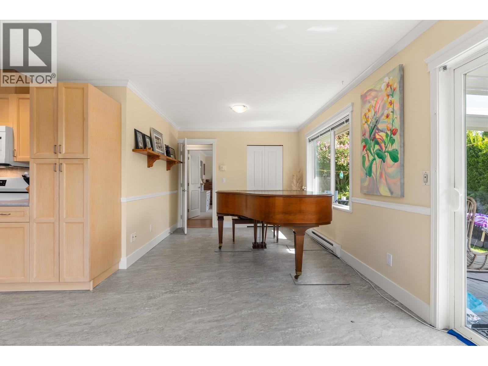 5722 Emily Way, Sechelt, British Columbia  V7Z 0N5 - Photo 22 - R3081907