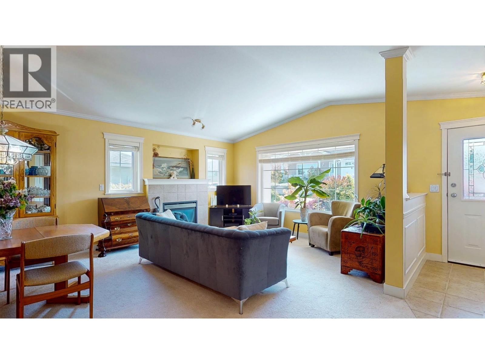 5722 Emily Way, Sechelt, British Columbia  V7Z 0N5 - Photo 7 - R3081907