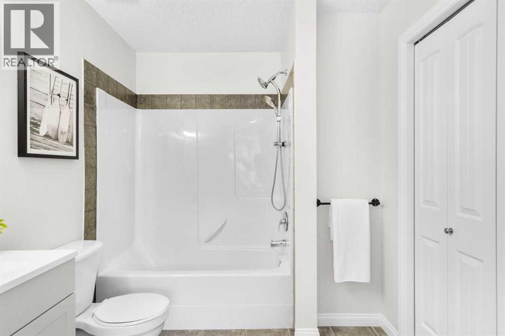 121, 8 Prestwick Pond Terrace  Se, Calgary, Alberta  T2Z 4P3 - Photo 21 - A2279388