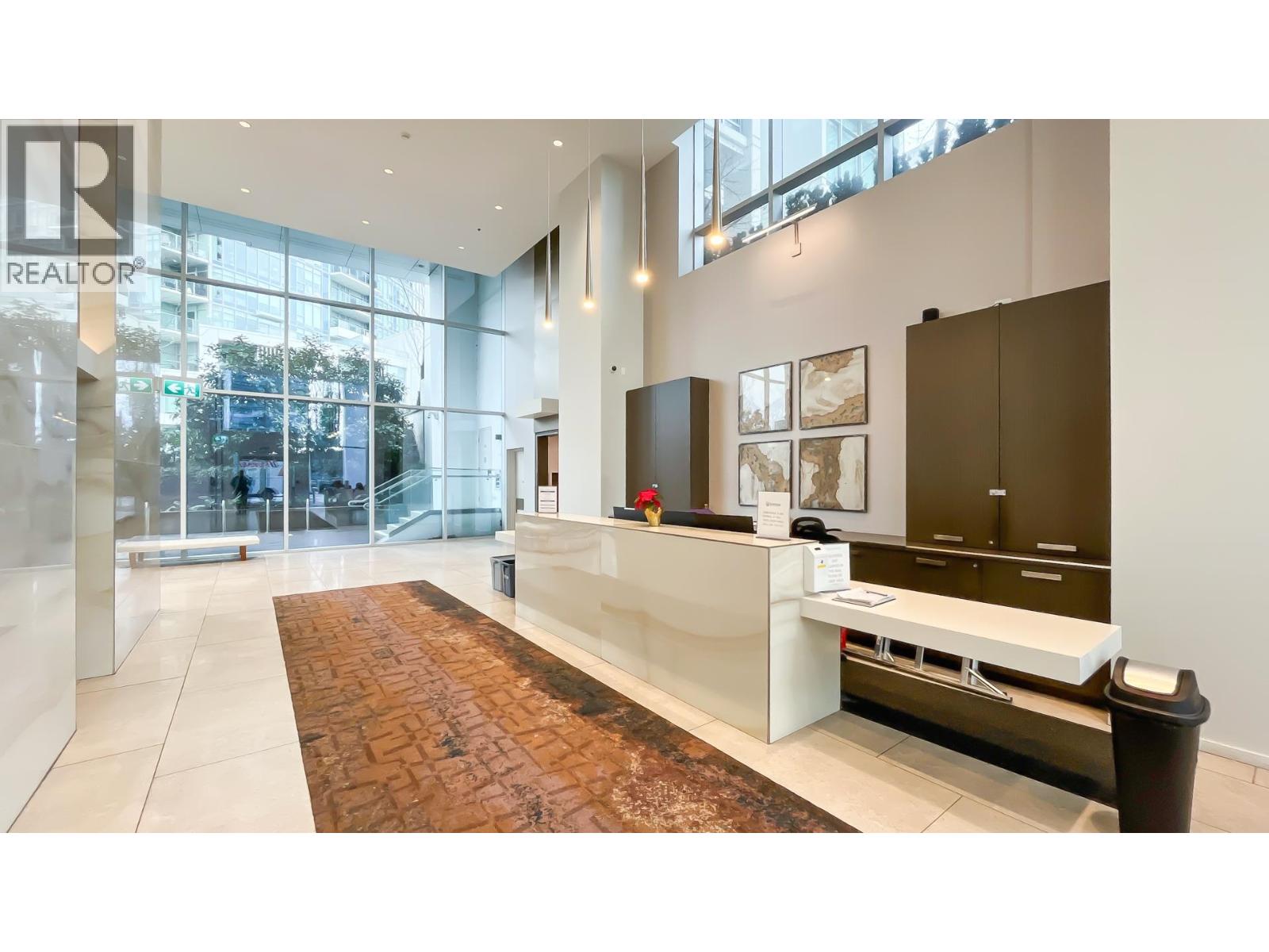 2207 1888 Gilmore Avenue, Burnaby, British Columbia  V5C 0L2 - Photo 3 - R3081588