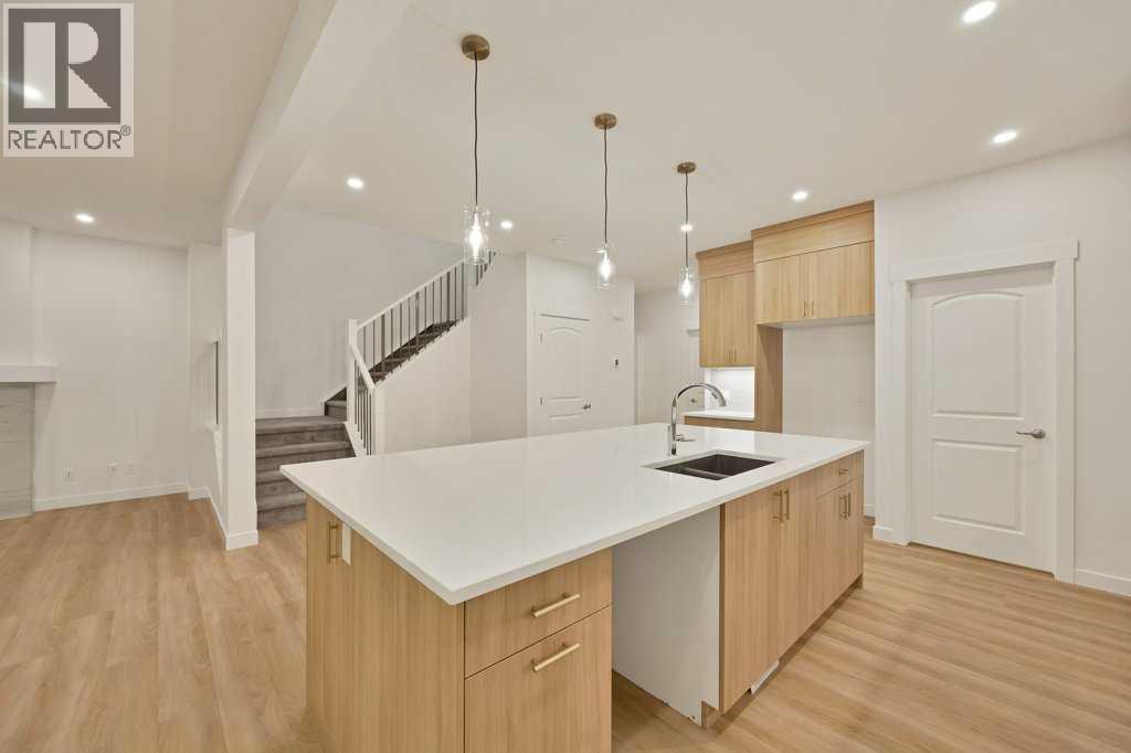 19 Chelsea Port Link, Chestermere, Alberta  T1X 3H4 - Photo 12 - A2280531