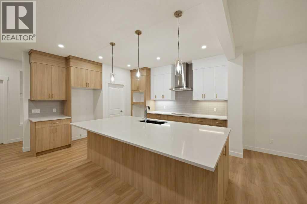 19 Chelsea Port Link, Chestermere, Alberta  T1X 3H4 - Photo 15 - A2280531