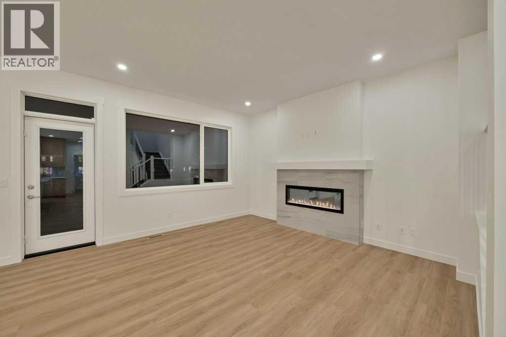 19 Chelsea Port Link, Chestermere, Alberta  T1X 3H4 - Photo 17 - A2280531