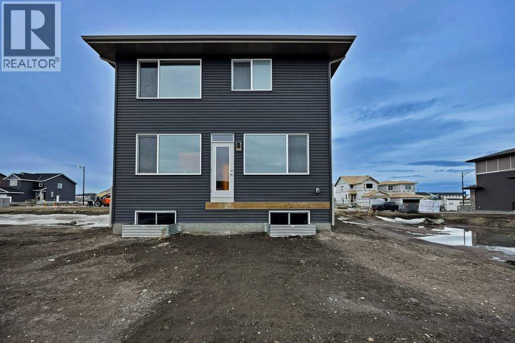 19 Chelsea Port Link, Chestermere, Alberta  T1X 3H4 - Photo 39 - A2280531