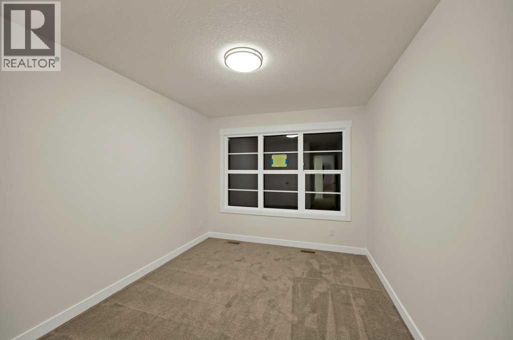 19 Chelsea Port Link, Chestermere, Alberta  T1X 3H4 - Photo 35 - A2280531