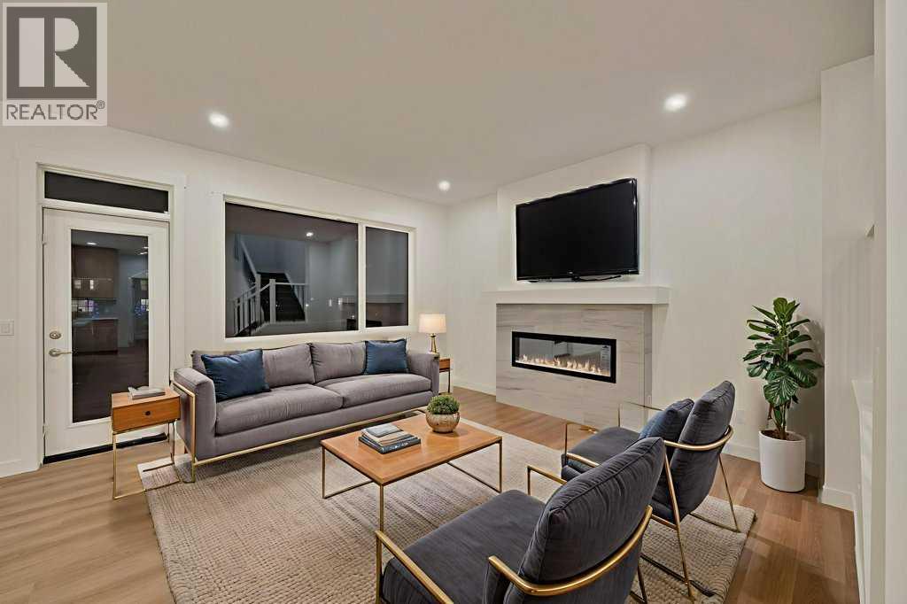 19 Chelsea Port Link, Chestermere, Alberta  T1X 3H4 - Photo 41 - A2280531