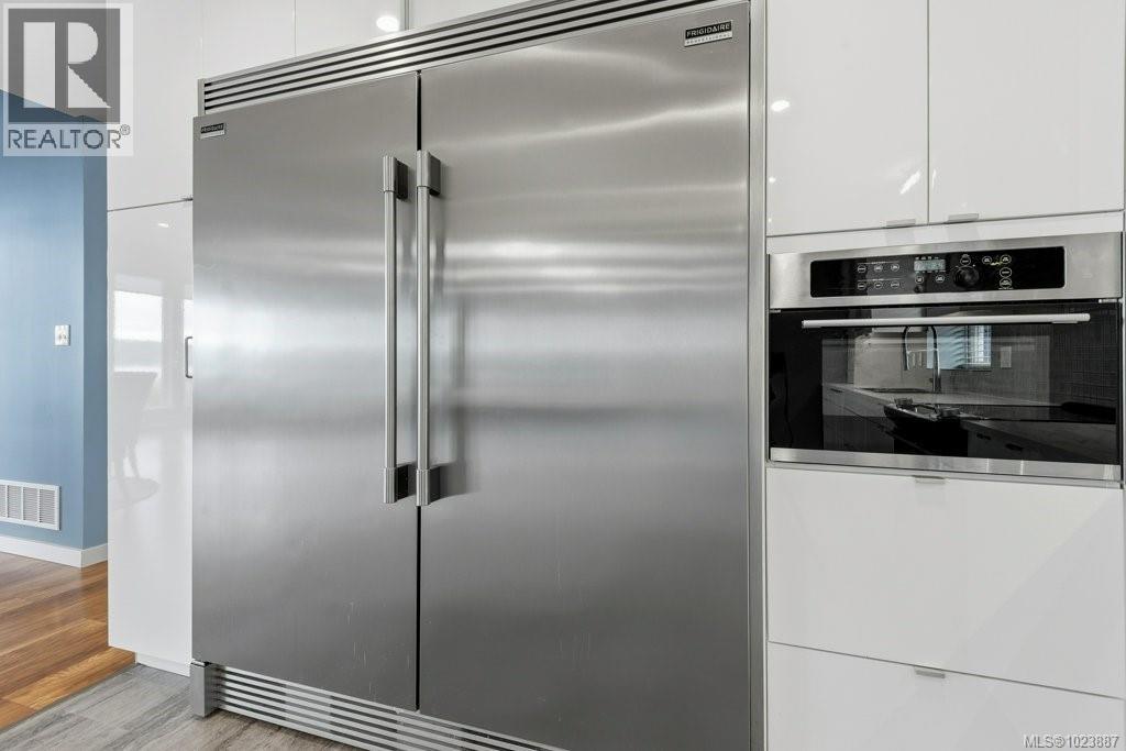 3885 Discovery Dr, Campbell River, British Columbia  V9W 4W5 - Photo 17 - 1023887