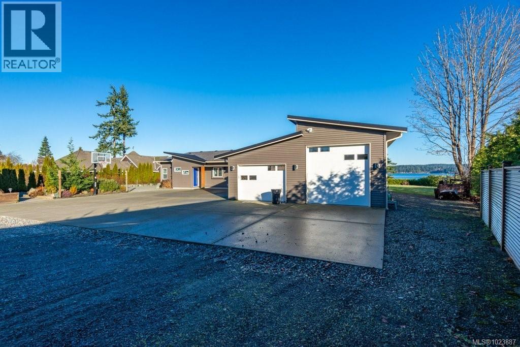 3885 Discovery Dr, Campbell River, British Columbia  V9W 4W5 - Photo 62 - 1023887