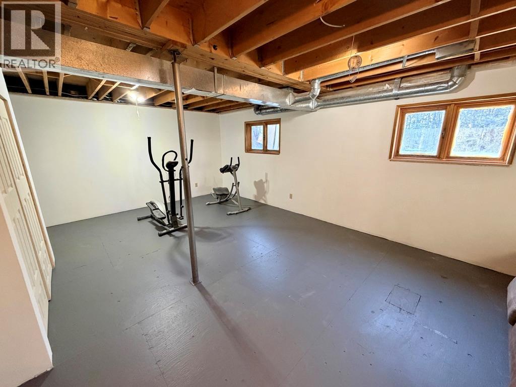 151 Wolverine Avenue, Tumbler Ridge, British Columbia  V0C 2W0 - Photo 18 - 10373521