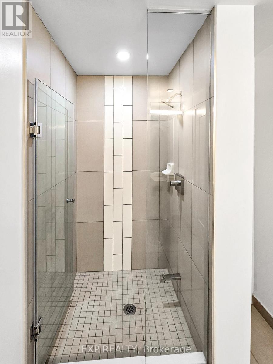 408 - 70 Princess Street, Toronto, Ontario  M5A 0X6 - Photo 6 - C12718070