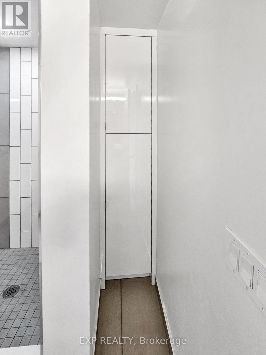 408 - 70 Princess Street, Toronto, Ontario  M5A 0X6 - Photo 7 - C12718070