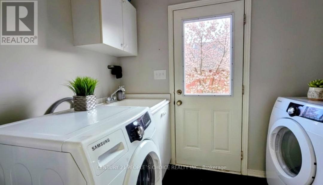 500 Sixteen Mile Drive, Oakville, Ontario  L6M 0R2 - Photo 19 - W12663404