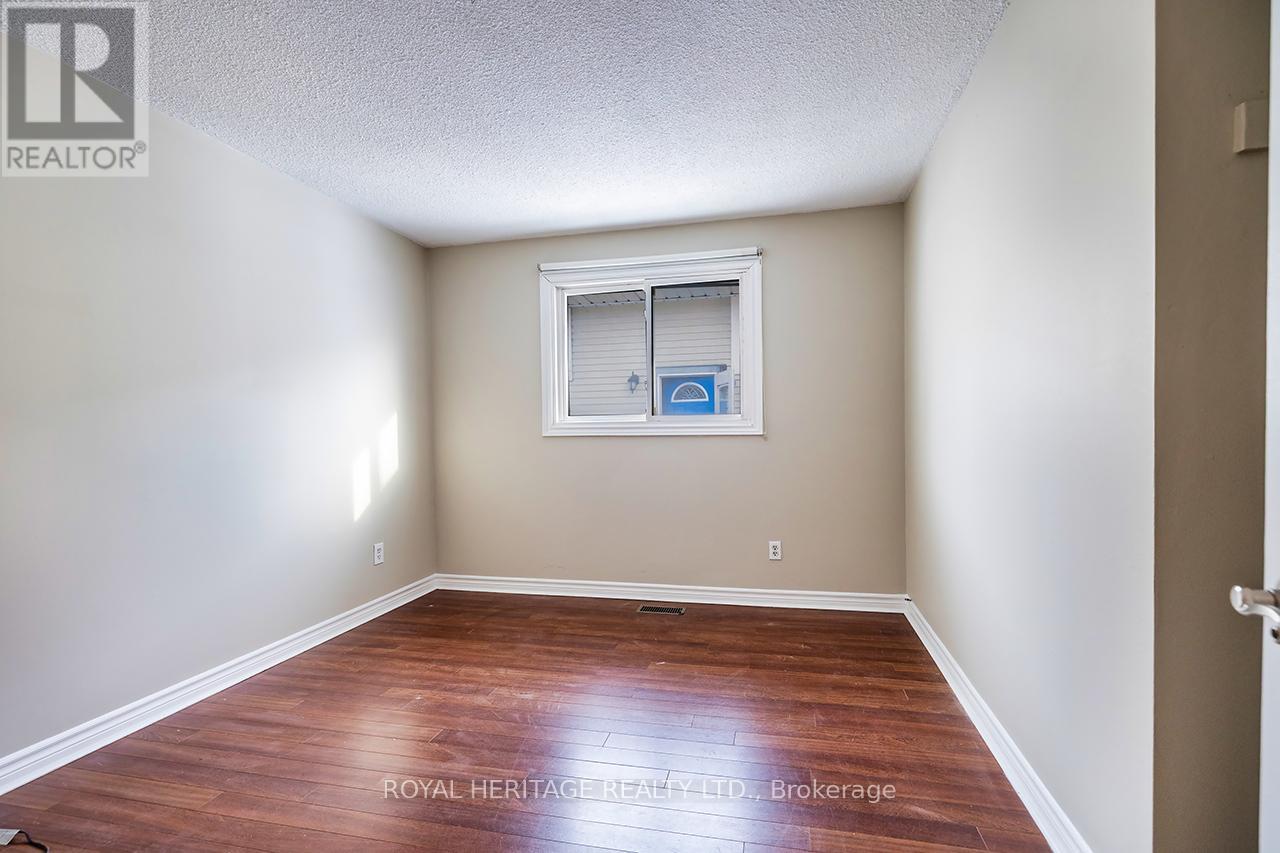 Main - 520 Capilano Court, Oshawa, Ontario  L1H 7T9 - Photo 9 - E12718164