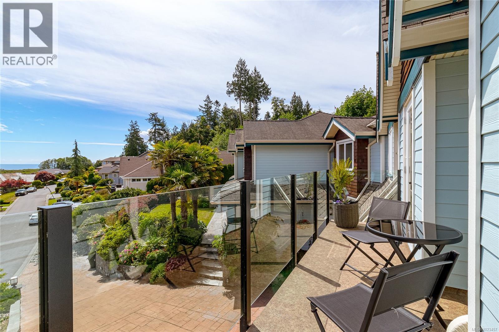 7014 Beach View Crt, Central Saanich, British Columbia  V8M 2J7 - Photo 40 - 1023457