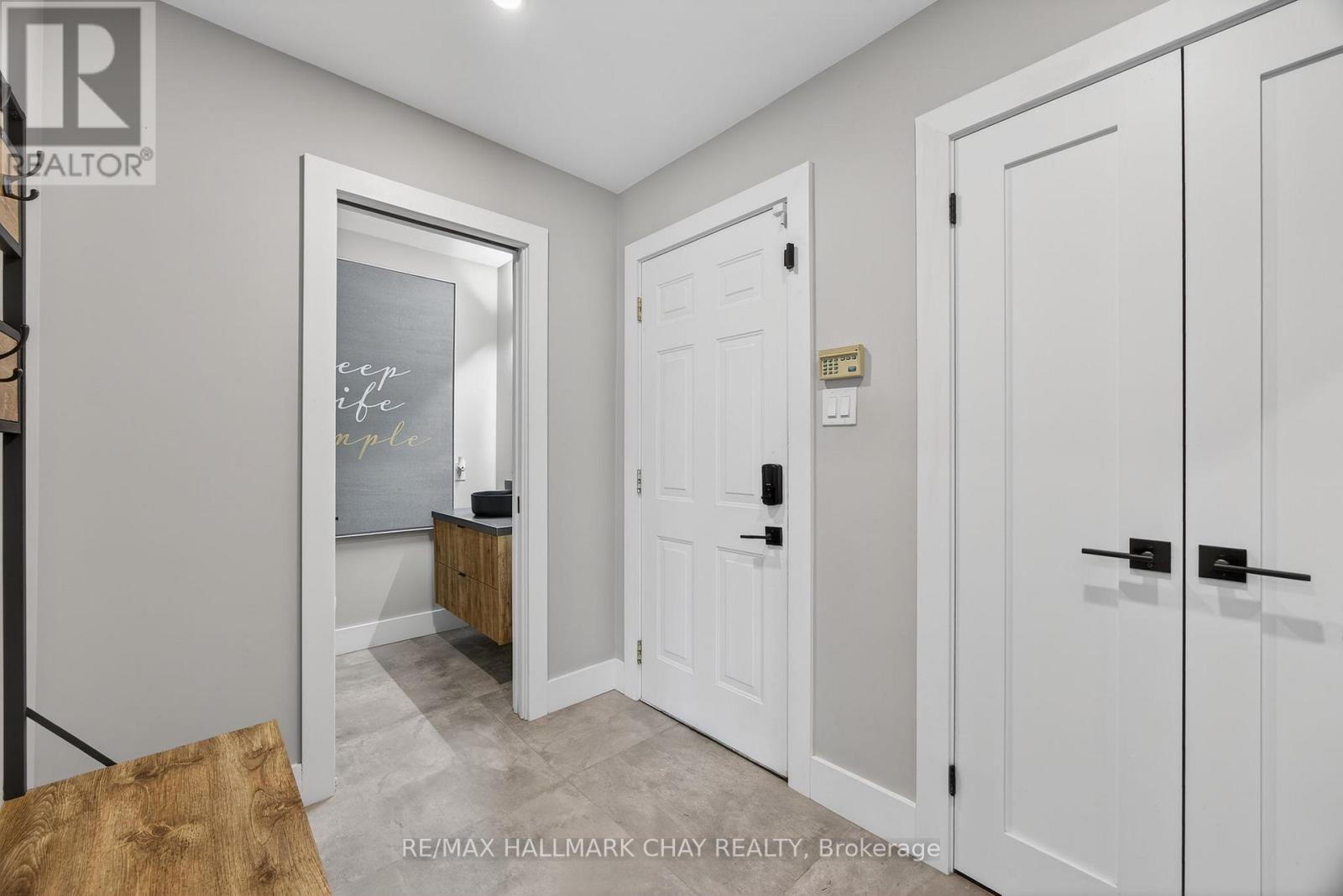 1386 Gilford Road, Innisfil, Ontario  L0L 1R0 - Photo 15 - N12718090