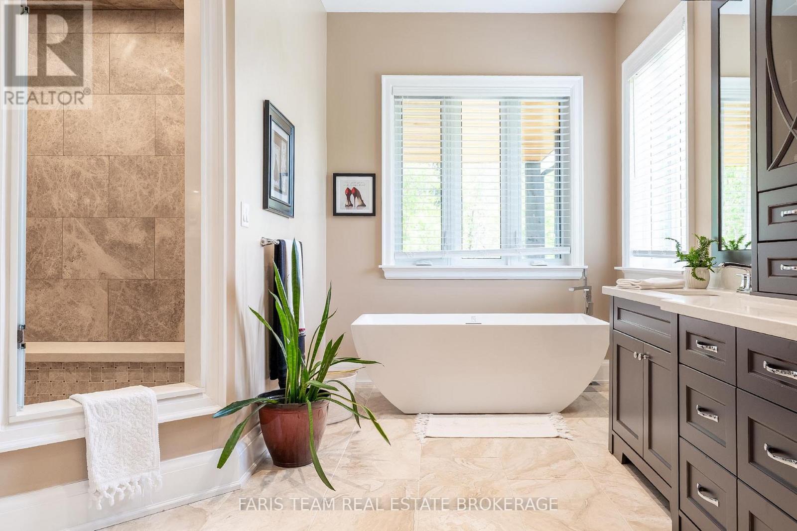 400 Lloyd's Lane, King, Ontario  L7B 0E4 - Photo 23 - N12718134