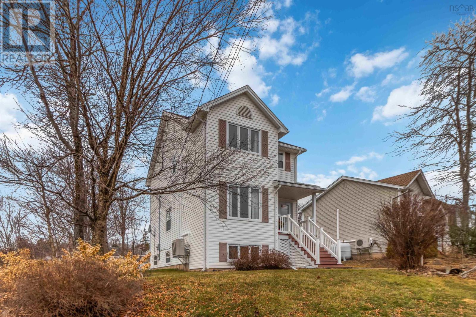 80 Rossing Drive, Middle Sackville, Nova Scotia  B4K 3E6 - Photo 3 - 202601273