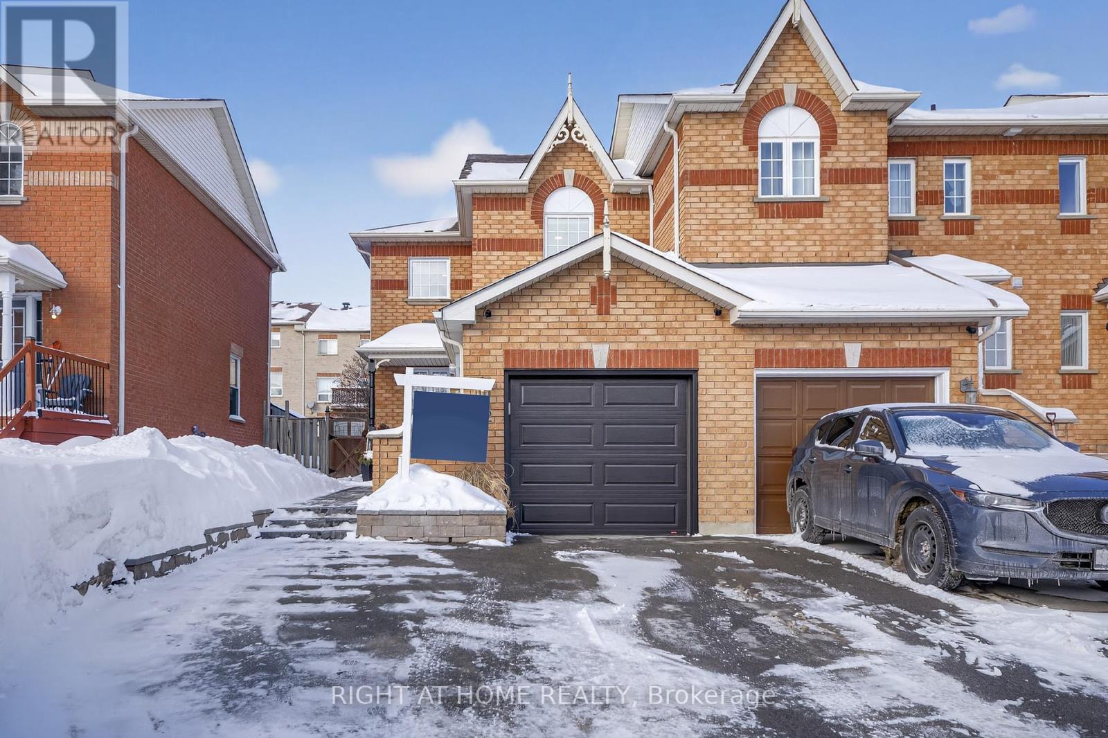 42 Drake Drive, Barrie, Ontario  L4N 8X4 - Photo 2 - S12718088