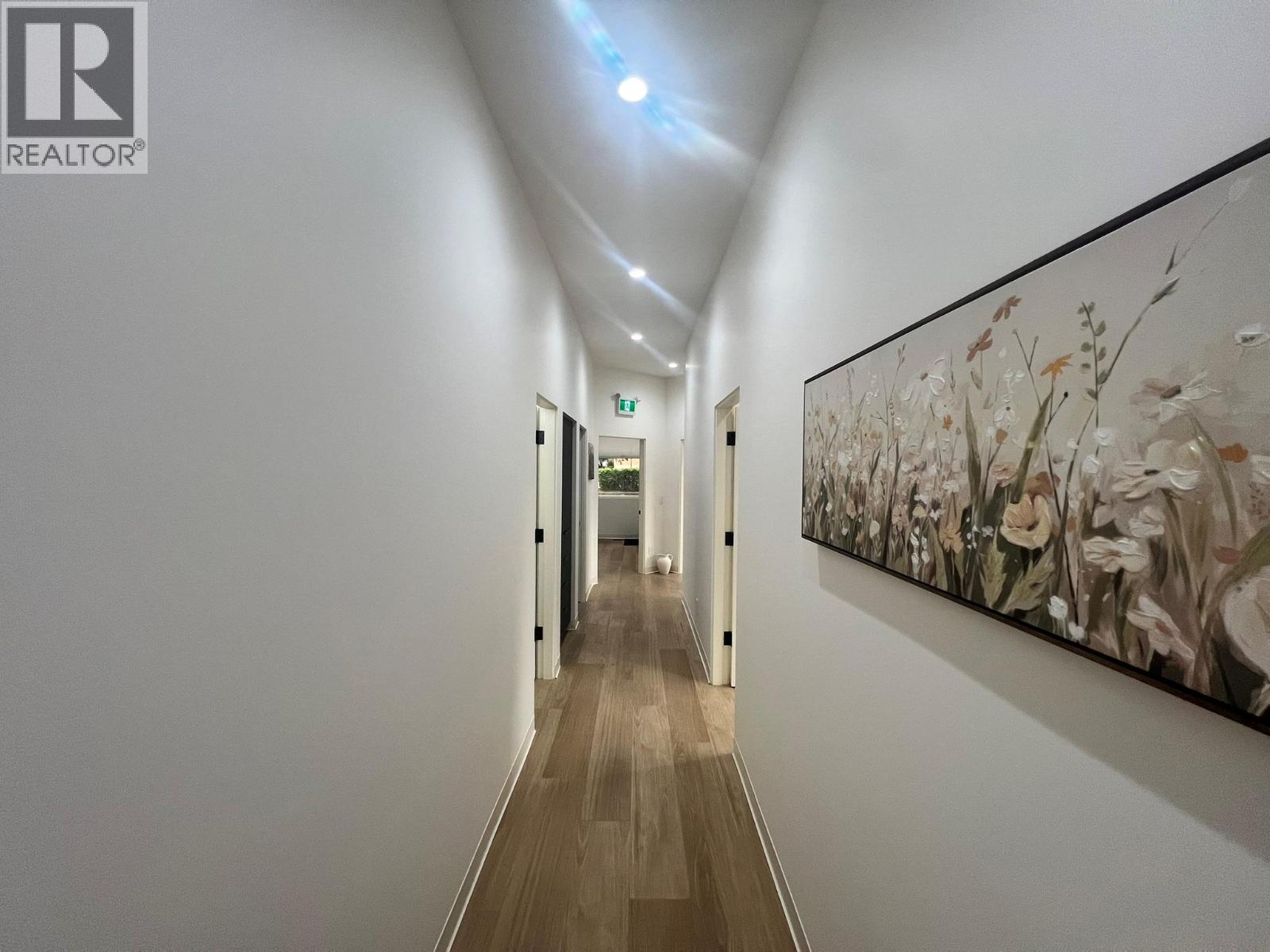 519 33 Highway W Unit# 102, Kelowna, British Columbia  V1X 1Y2 - Photo 18 - 10362208