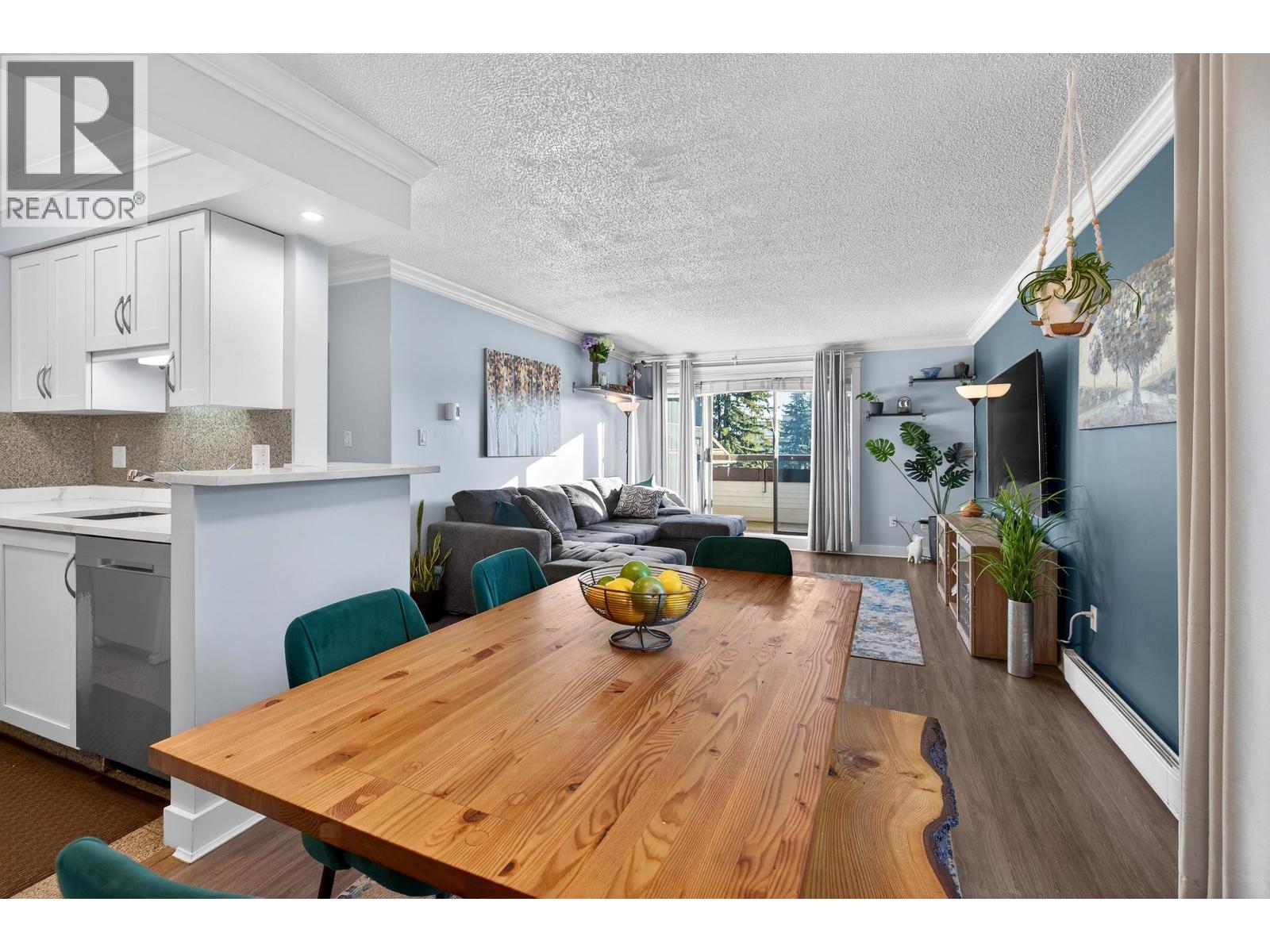 402 1210 Pacific Street, Coquitlam, British Columbia  V3B 6K3 - Photo 10 - R3081395