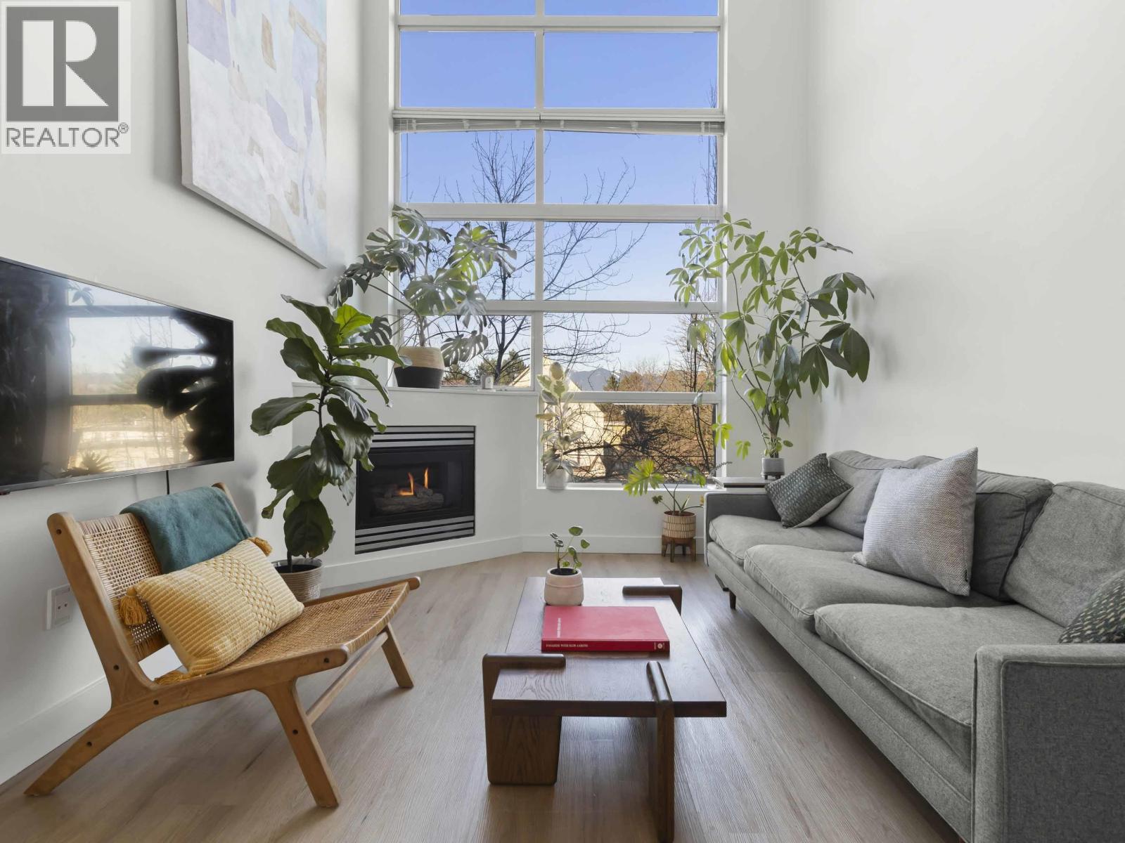 301 418 E Broadway, Vancouver, British Columbia  V5T 1X2 - Photo 5 - R3081693