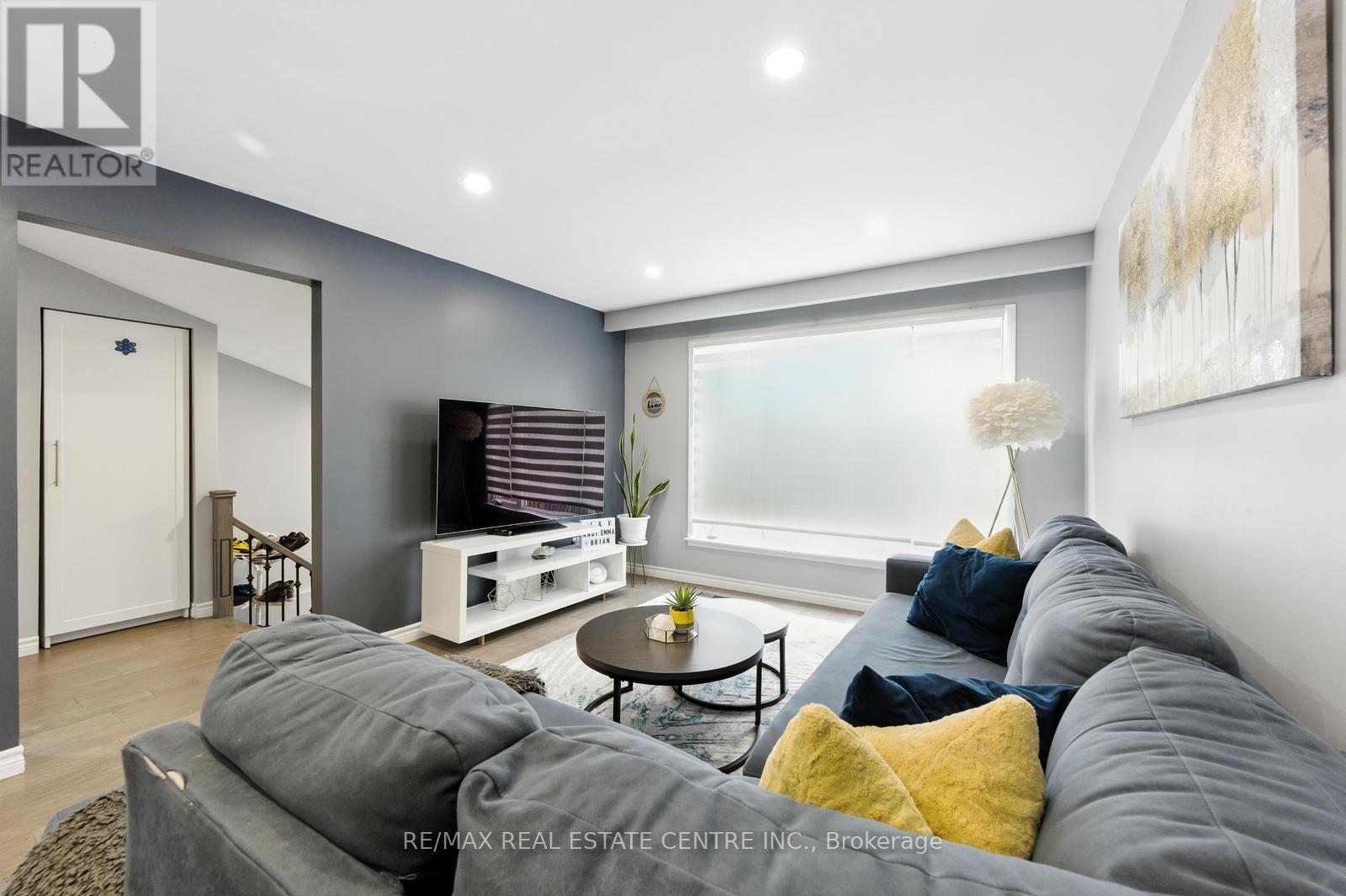 6423 Chaumont Crescent, Mississauga, Ontario  L5N 2M7 - Photo 11 - W12718060