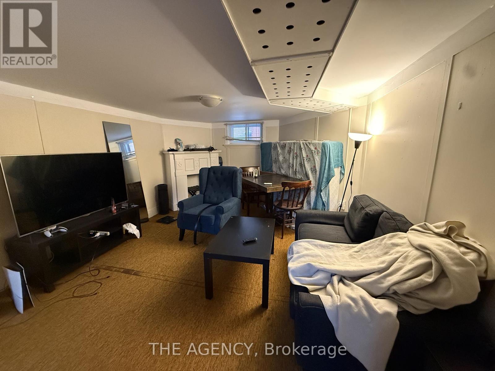 Basement - 43 Indian Road Crescent, Toronto, Ontario  N6P 2E9 - Photo 2 - W12718094