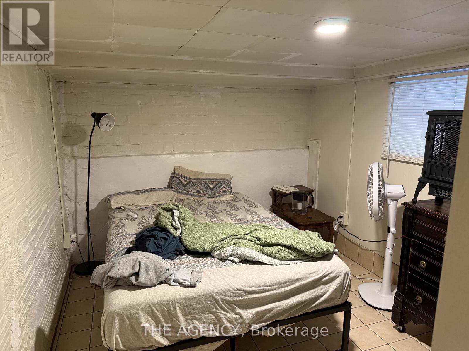 Basement - 43 Indian Road Crescent, Toronto, Ontario  N6P 2E9 - Photo 6 - W12718094