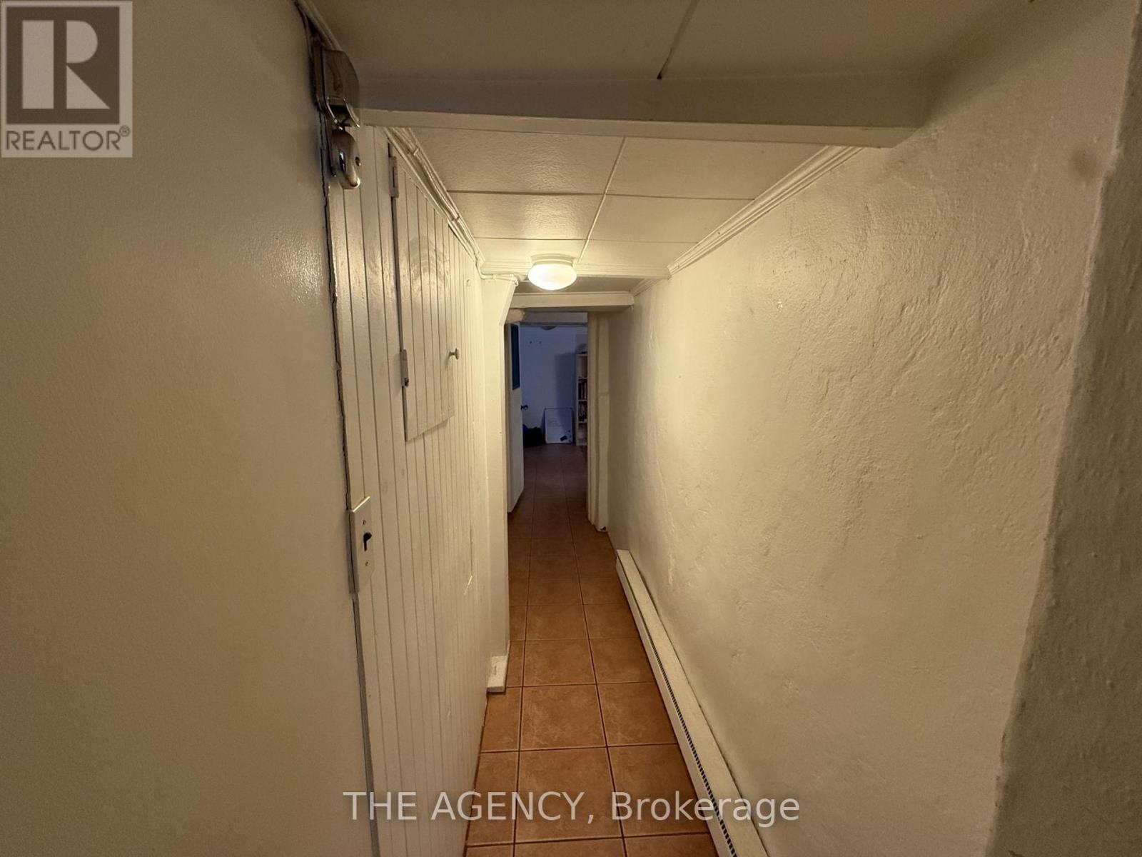 Basement - 43 Indian Road Crescent, Toronto, Ontario  N6P 2E9 - Photo 8 - W12718094