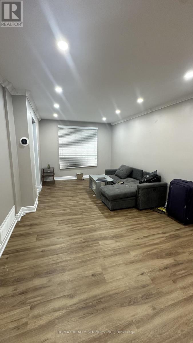 67 La France Road, Brampton, Ontario  L6S 3V7 - Photo 1 - W12718168