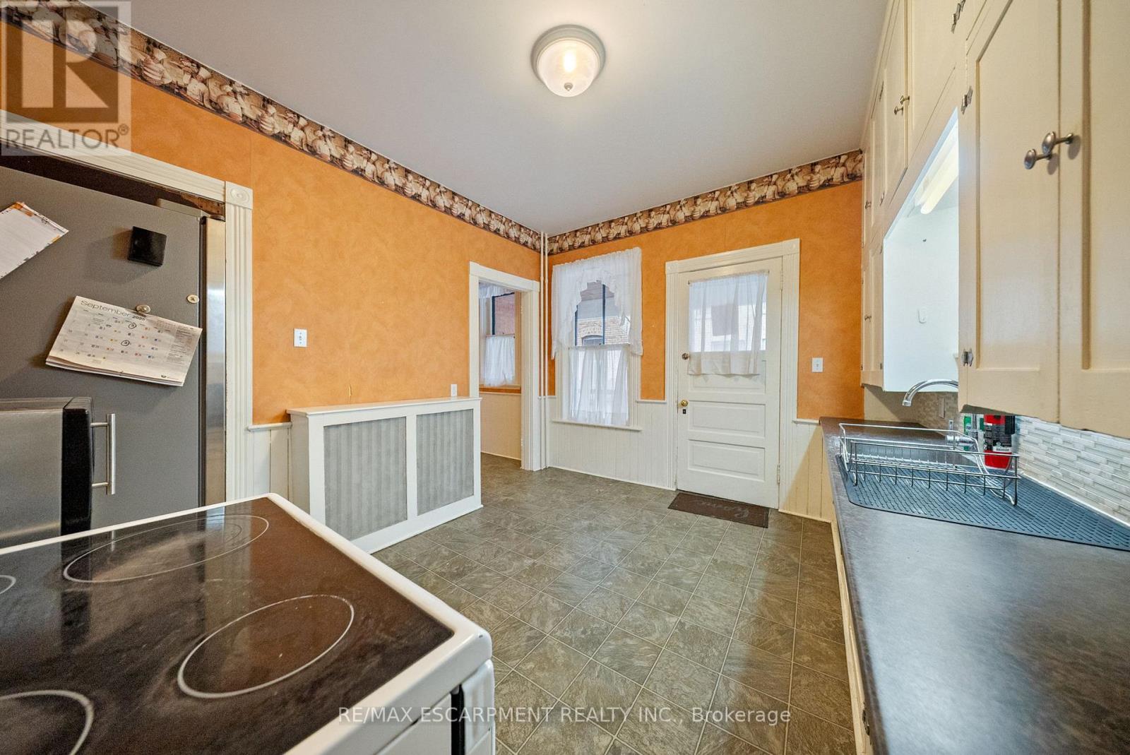 41 Wellington Street S, Woodstock, Ontario  N4S 3H4 - Photo 10 - X12718068