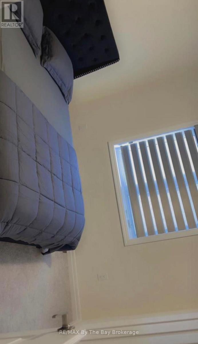 239 Warden Street, Clearview (Stayner), Ontario  L0M 1S0 - Photo 9 - S12718366