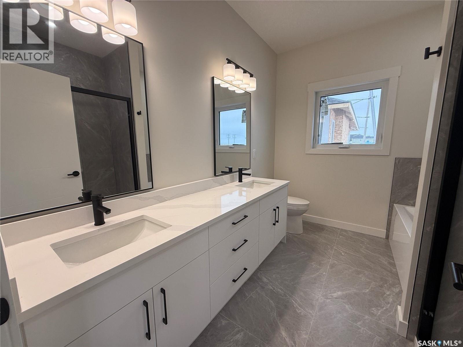 810 Ballesteros Crescent, Warman, Saskatchewan  S0K 4S4 - Photo 18 - SK026884