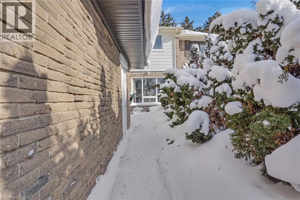 22 Ralgreen Crescent, Kitchener, Ontario  N2M 1T9 - Photo 3 - 40799166