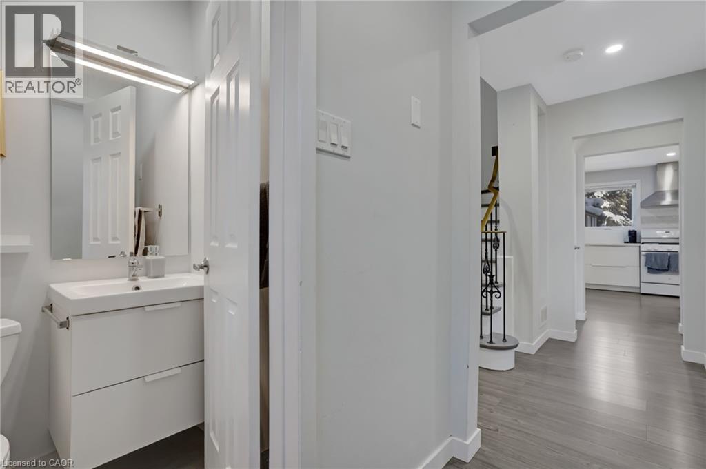 22 Ralgreen Crescent, Kitchener, Ontario  N2M 1T9 - Photo 7 - 40799166