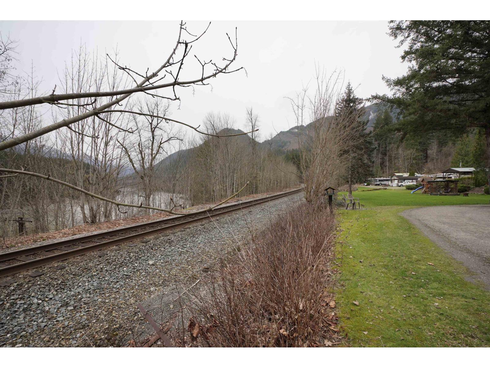 23 30860 Trans Canada Highway, Yale 